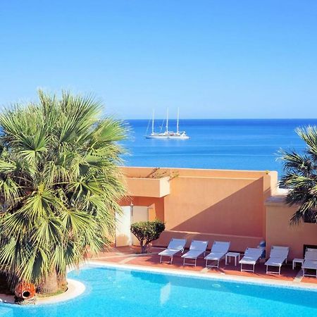 Hotel Punta Nord Est Castellammare del Golfo Dış mekan fotoğraf