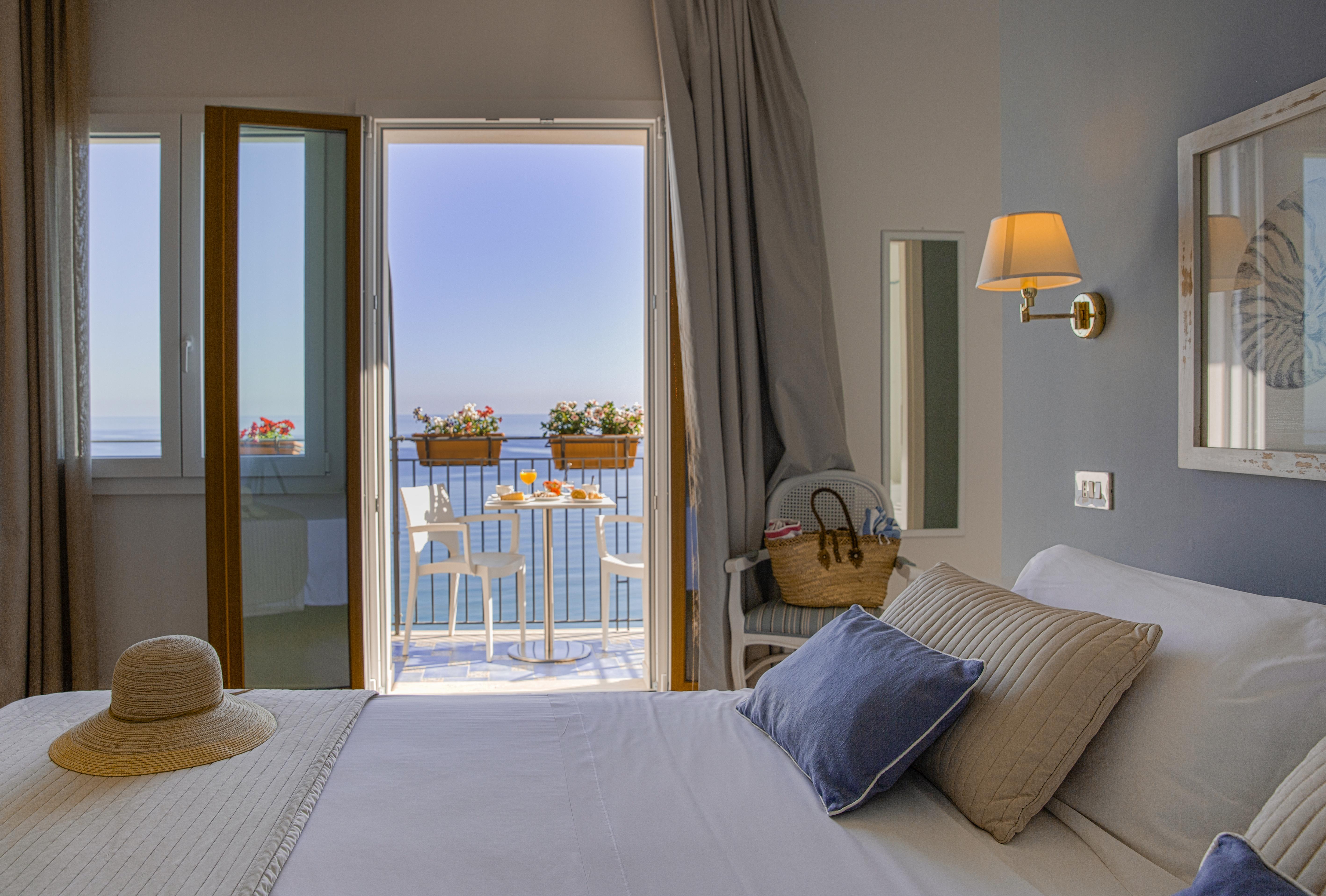 Hotel Punta Nord Est Castellammare del Golfo Dış mekan fotoğraf